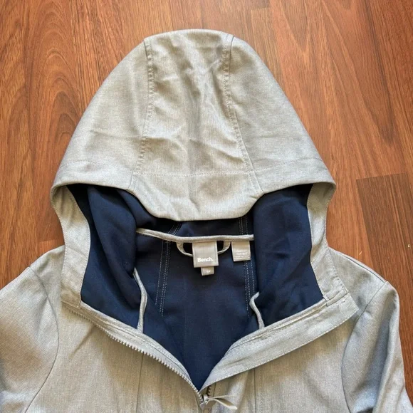 Women's Bench Zip up Spring Jacket - Picture 2 of 8